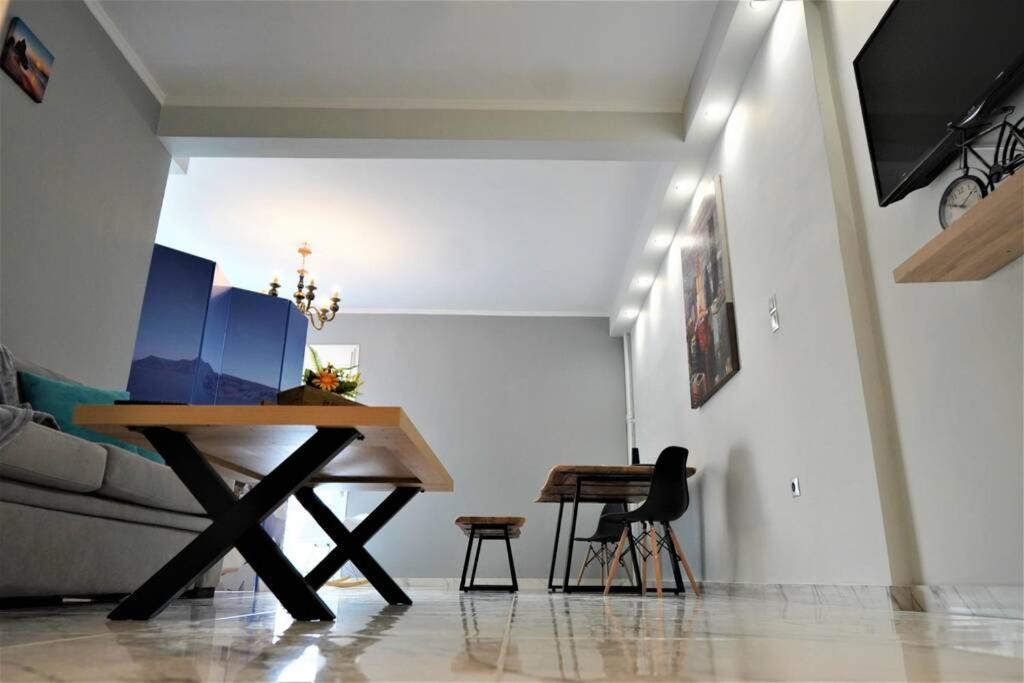 Athens Central 3Bd Apartment Next To Metro Luxury ภายนอก รูปภาพ