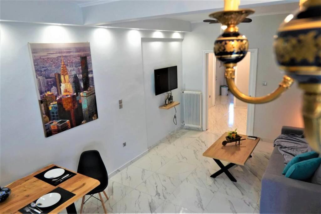 Athens Central 3Bd Apartment Next To Metro Luxury ภายนอก รูปภาพ