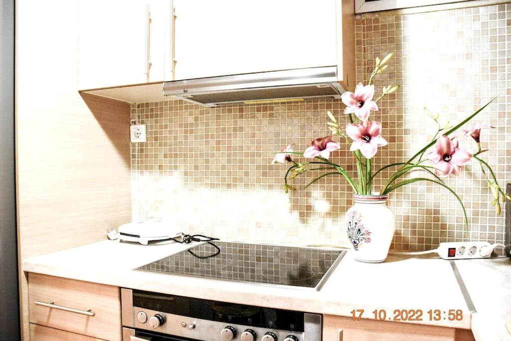 Athens Central 3Bd Apartment Next To Metro Luxury ภายนอก รูปภาพ