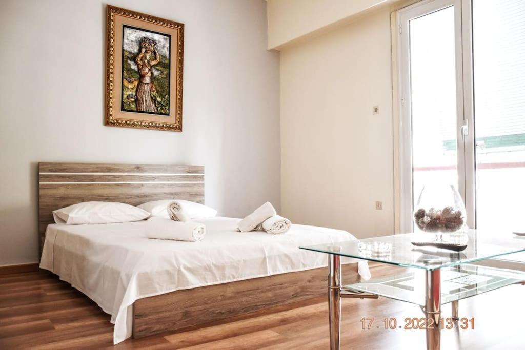 Athens Central 3Bd Apartment Next To Metro Luxury ภายนอก รูปภาพ